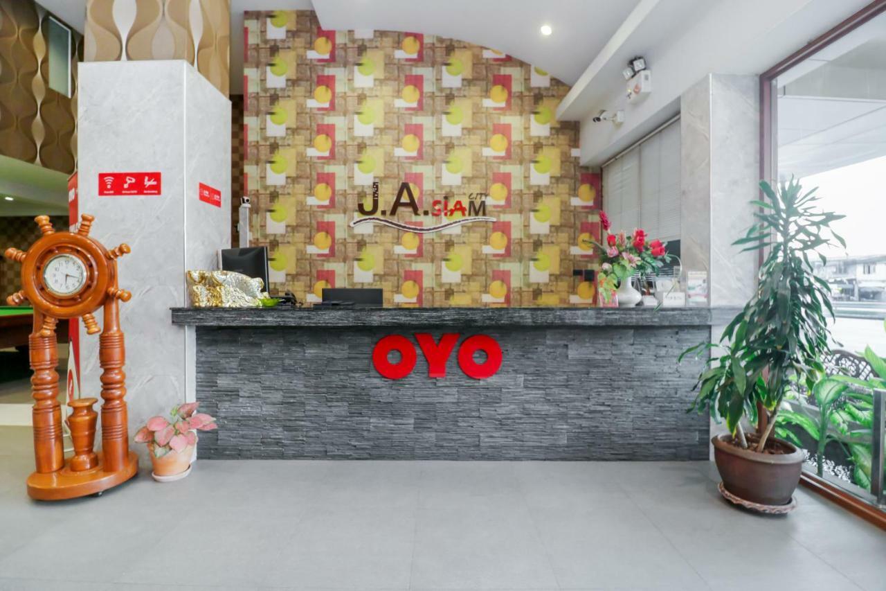 Oyo 120 Ja Siam City Near Bangkok Hospital Pattaya Esterno foto